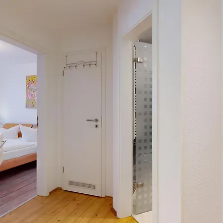 Strandnahe Mit 2 Schlafzimmern Und Terrasse, Am Kurpark, Lägenhet Binz