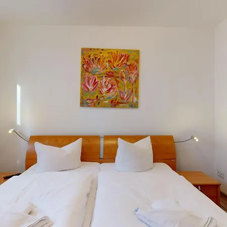 Lägenhet Strandnahe Mit 2 Schlafzimmern Und Terrasse, Am Kurpark,