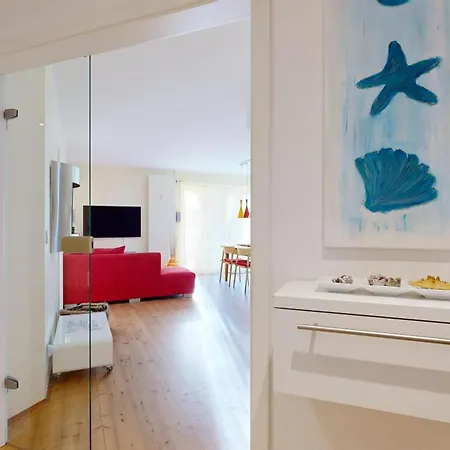 Strandnahe Mit 2 Schlafzimmern Und Terrasse, Am Kurpark, Apartamento Binz