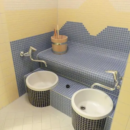 Strandnahe Mit 2 Schlafzimmern Und Terrasse, Am Kurpark, * Binz